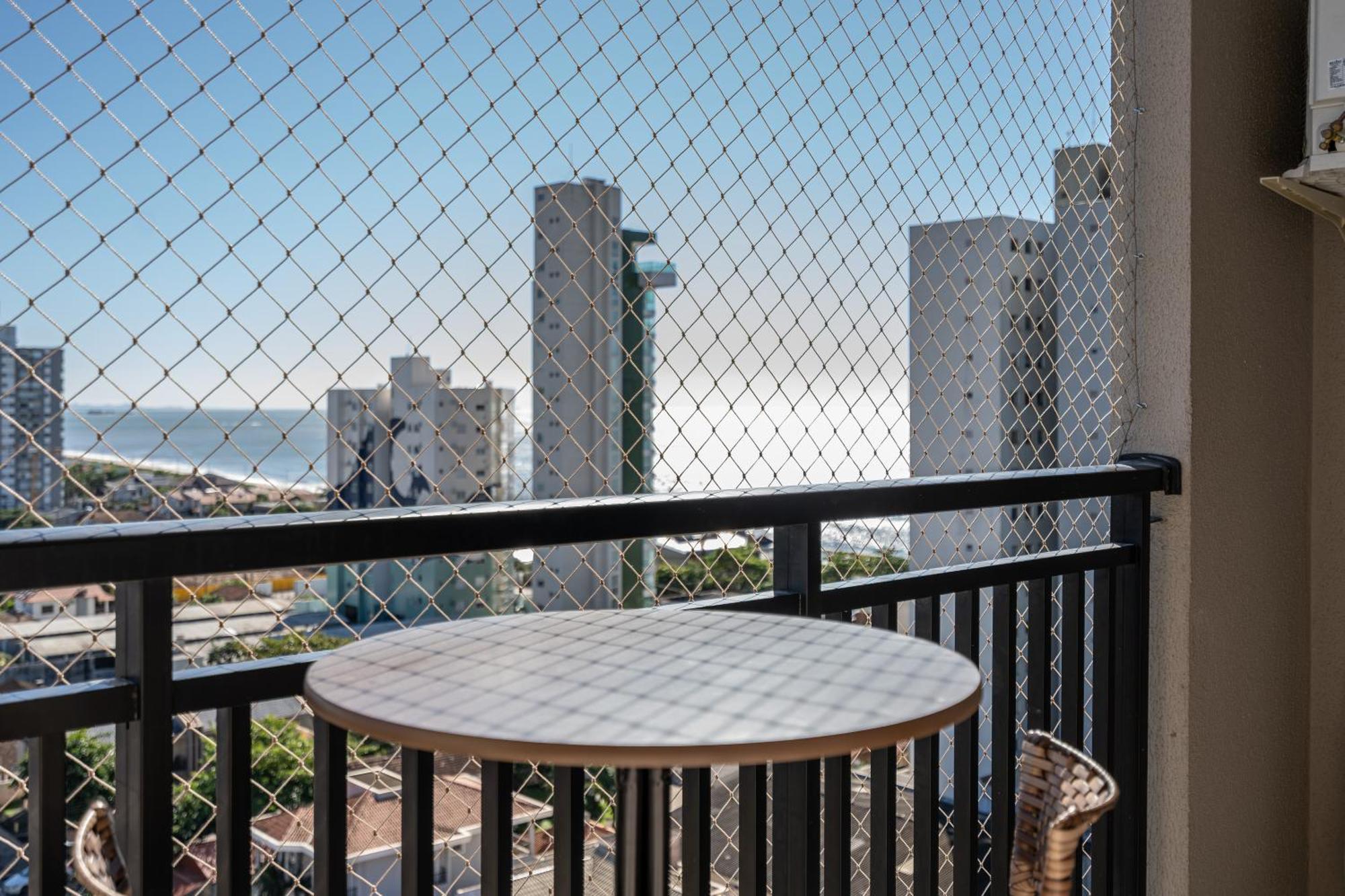 Apartamentos Em Bal Picarras 150 M Da Praia Com Sacada, Wi-Fi, Piscina, Portaria 24H, Playground E Vaga De Garagem الغرفة الصورة