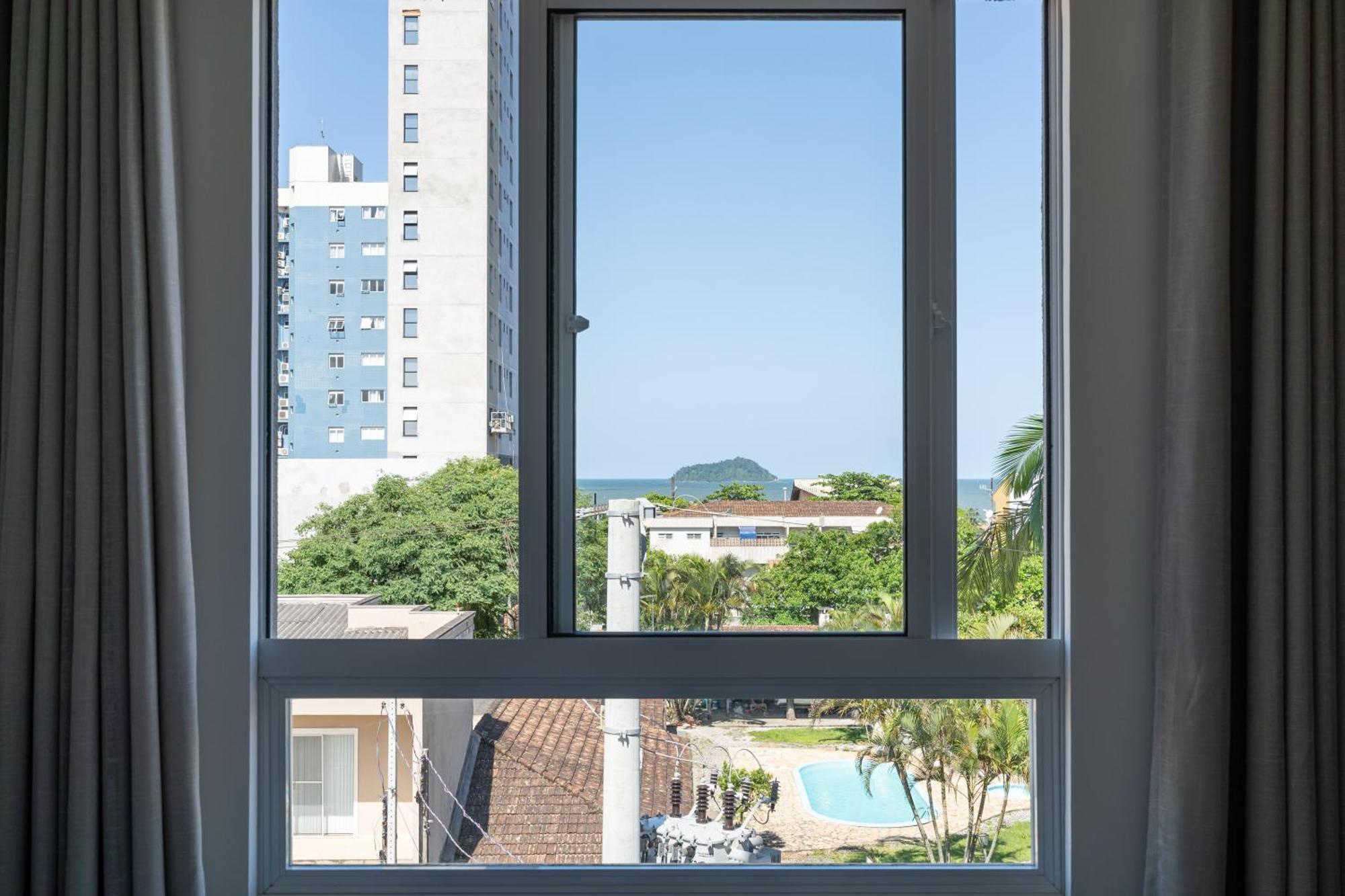 Apartamentos Em Bal Picarras 150 M Da Praia Com Sacada, Wi-Fi, Piscina, Portaria 24H, Playground E Vaga De Garagem الغرفة الصورة